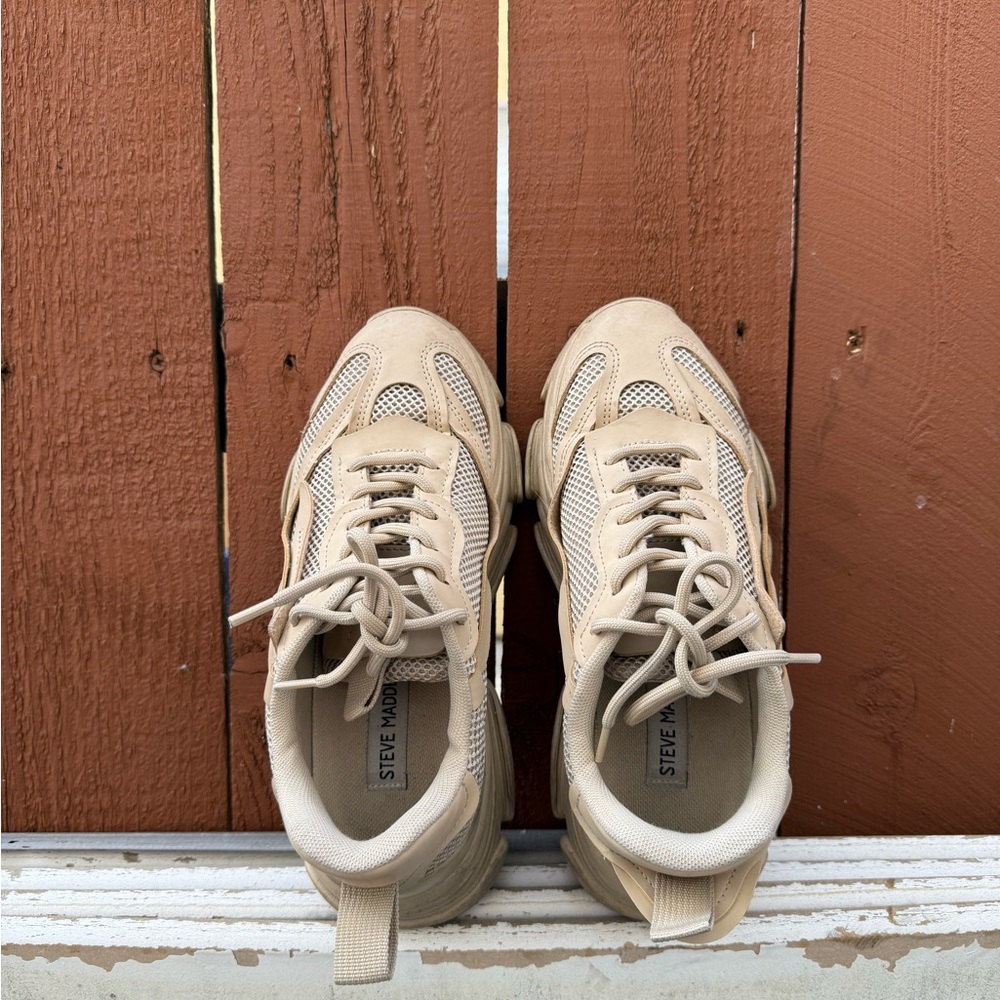 Steve Madden shoes size 7